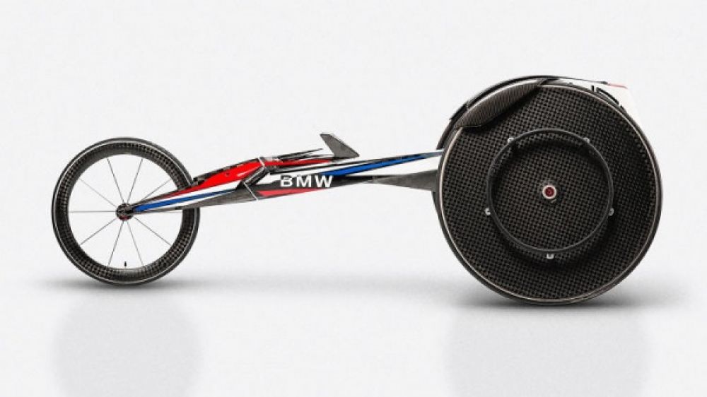 Le fauteuil roulant pour les athlètes paralympiques de Rio de Janeiro, de profil. DR BMW.