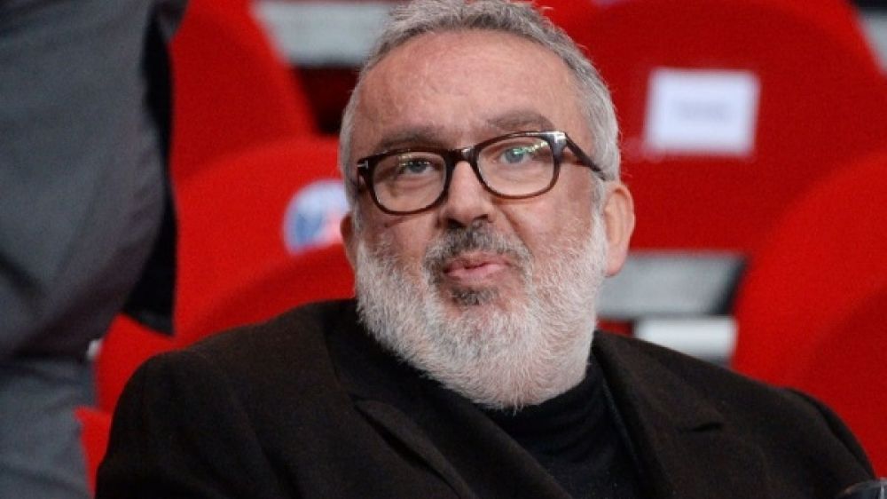 Dominique Farrougia a attendu 40 minutes pour que quelqu'un vienne l'aider à sortir de l'avion.