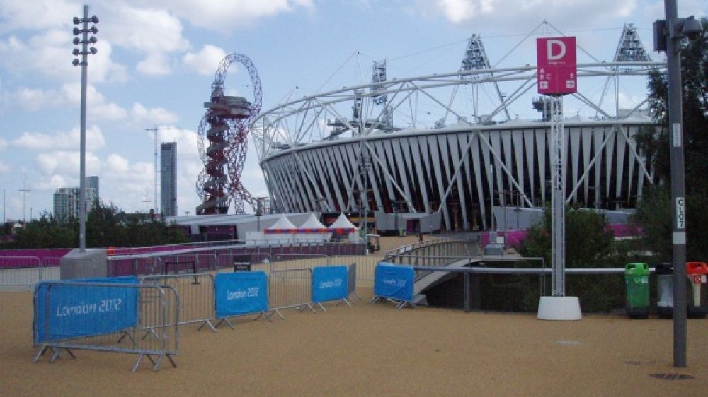 Le stade olympique de Londres permet d&#039;accueillir 80 000 spectateurs pour la c&eacute;r&eacute;monie
