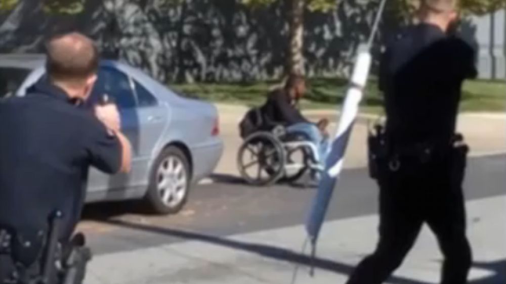 A Wilmington (Dellaware) la police a abattu un homme en fauteuil roulant.