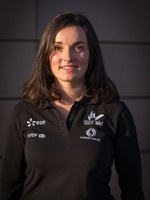 Marie Bochet, jeune femme brune et quadruple championne paralympique