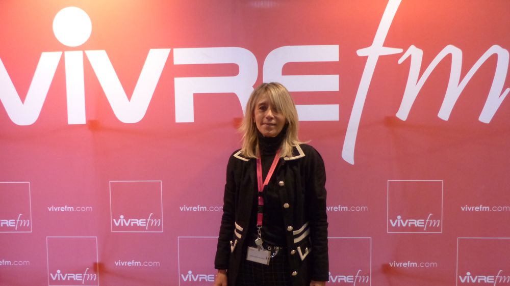 Vivre FM