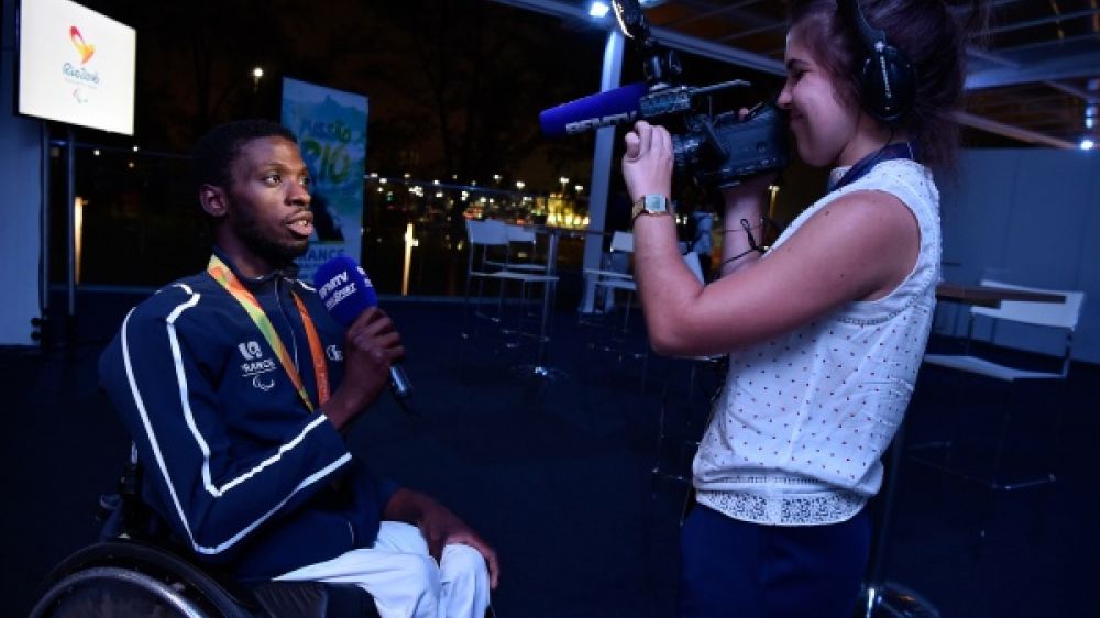 Le sport permet de faire remonter le taux de personnes handicapées visible sur les écrans. (Photo Didier Echelard France-Paralympique)
