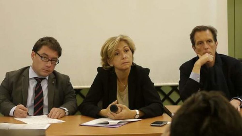 Pierre Deniziot et Val&eacute;rie P&eacute;cresse en campagne en octobre 2015.
