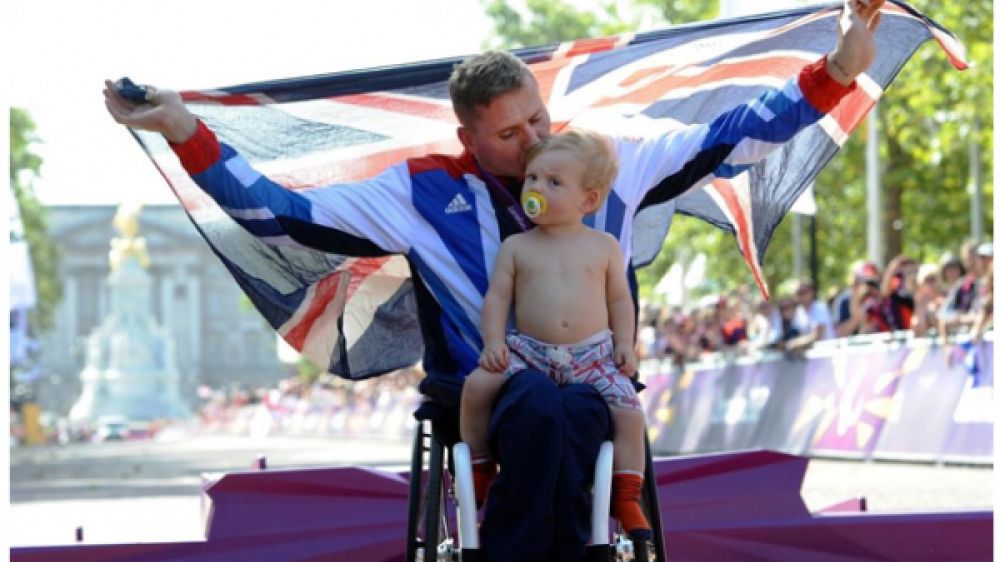 David Weir lors de sa 4e m&eacute;daille d&#039;or (au marathon) &agrave; Londres en septembre.