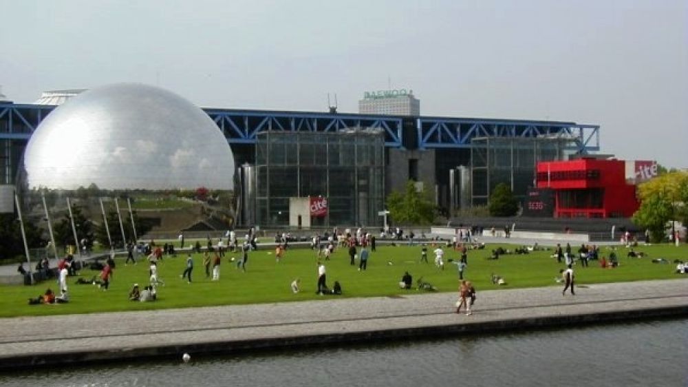 Le parc de la Villette accueille le forum sur l&#039;emploi