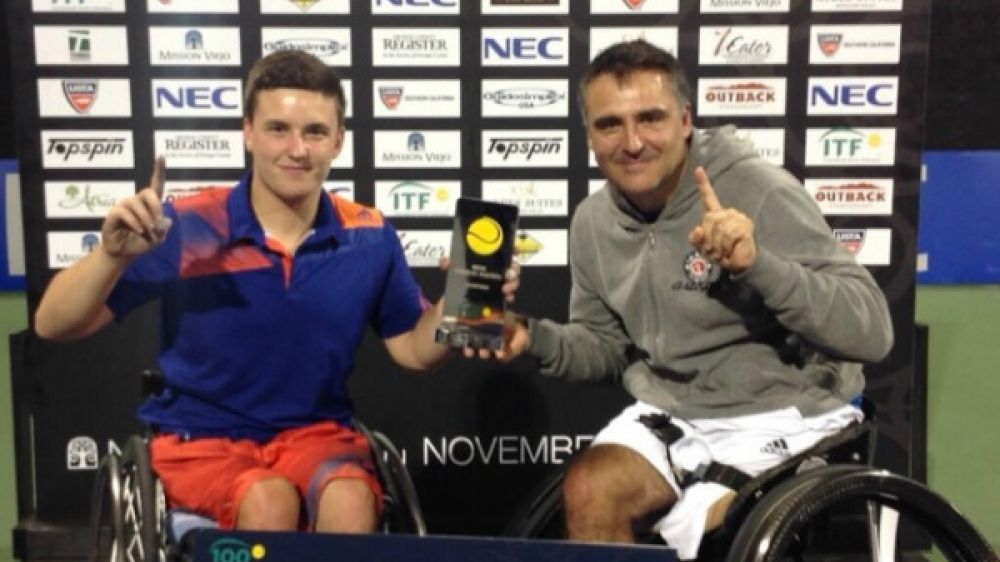 Stéphane Houdet et Gordon Reid après leur succès en finale du double aux Masters.