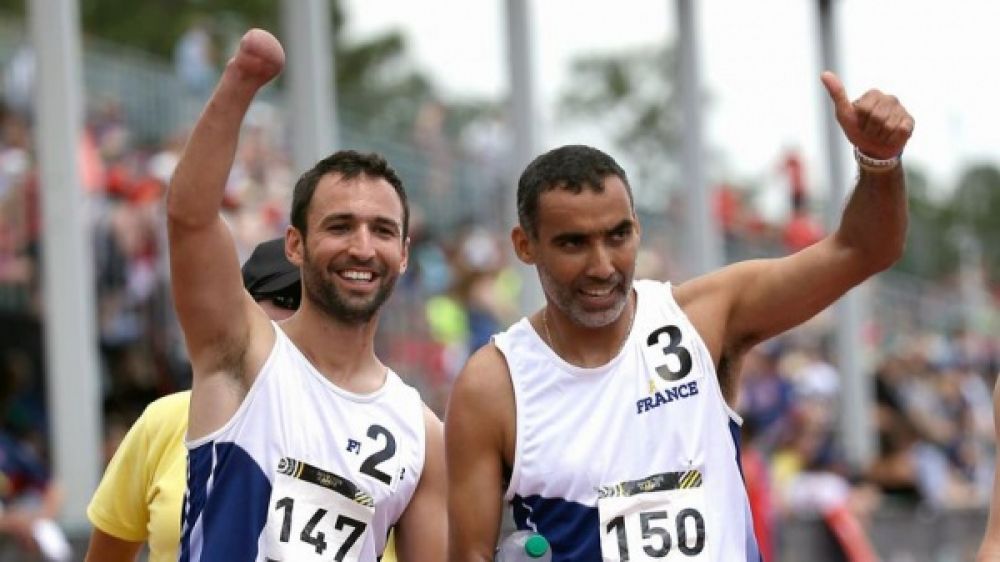 Jonathan Hamou et Djamel Mastouri, médaille d'argent et médaille d'or au 1500 mètres - Crédits photo John Raoux/AP