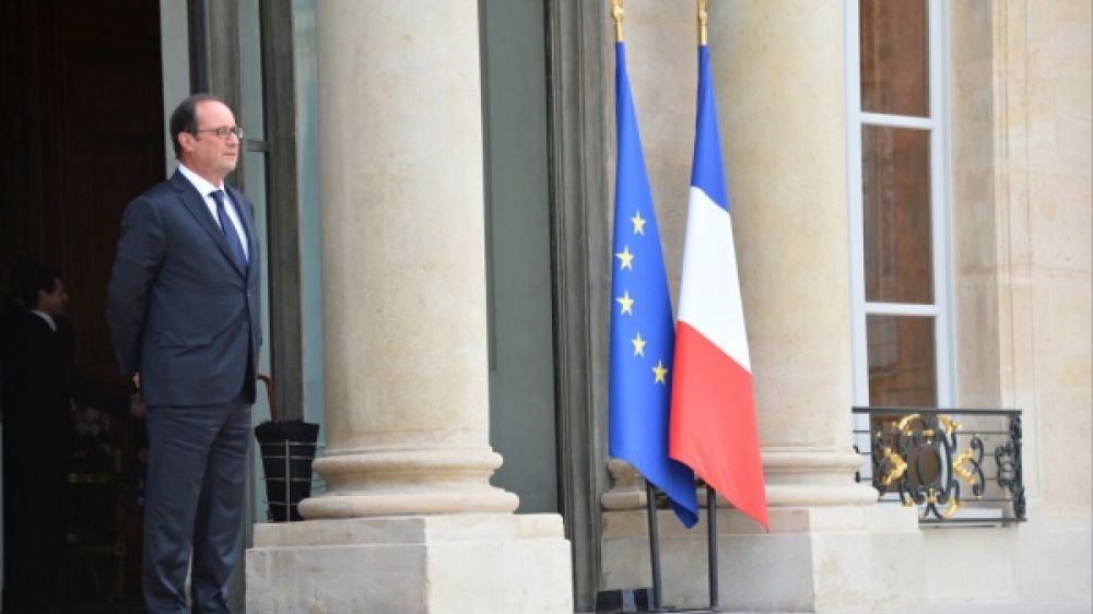 Fran&ccedil;ois Hollande pr&eacute;side la troisi&egrave;me Conf&eacute;rence Nationale du Handicap &agrave; l&#039;Elys&eacute;e. (c) Abaca