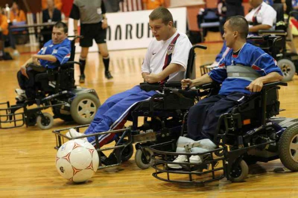 Football en fauteuil électrique